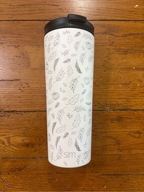 White Simple Modern Tumbler with Black Lid